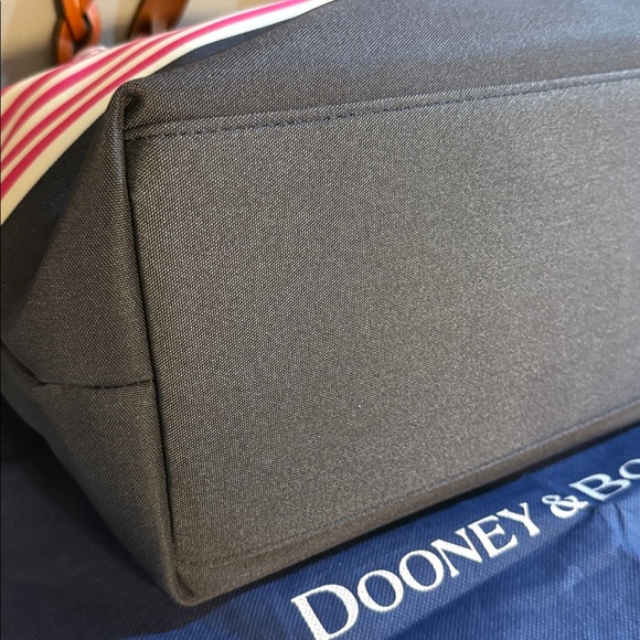 Dooney & Bourke Sullivan Shopper Tote Watermelon/Blue.With dust bag and charm - Picture 6 of 10
